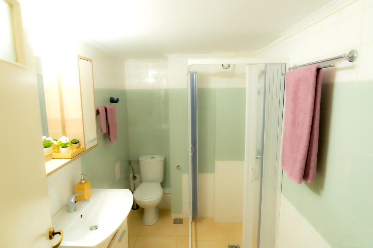 Myrtle, City Center Renovated Apartment アテネ エクステリア 写真